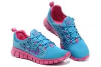 nike aux pieds nus trois modeles femmes etoiles lumiere sport moins cher bleu rouge